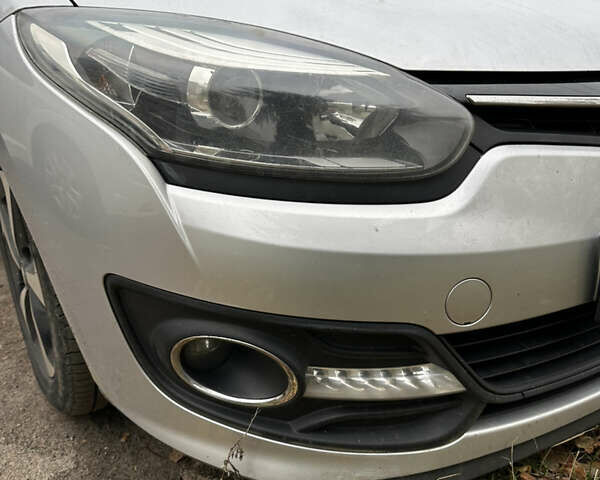 Сірий Рено Меган, об'ємом двигуна 1.5 л та пробігом 297 тис. км за 8000 $, фото 5 на Automoto.ua