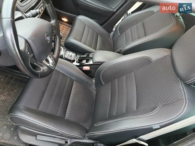 Серый Рено Меган, объемом двигателя 1.5 л и пробегом 187 тыс. км за 9500 $, фото 22 на Automoto.ua