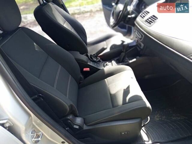 Серый Рено Меган, объемом двигателя 1.49 л и пробегом 223 тыс. км за 8600 $, фото 28 на Automoto.ua