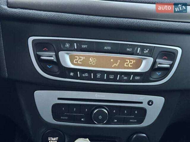 Сірий Рено Меган, об'ємом двигуна 1.5 л та пробігом 212 тис. км за 10500 $, фото 11 на Automoto.ua