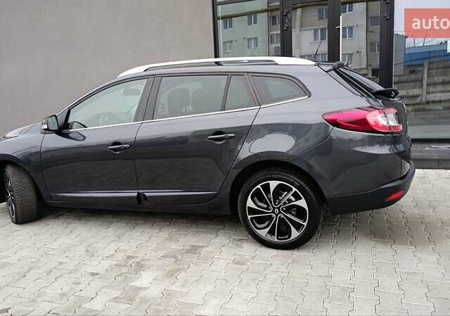 Серый Рено Меган, объемом двигателя 1.6 л и пробегом 188 тыс. км за 9450 $, фото 3 на Automoto.ua