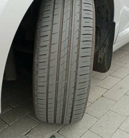 Серый Рено Меган, объемом двигателя 1.5 л и пробегом 262 тыс. км за 7000 $, фото 10 на Automoto.ua