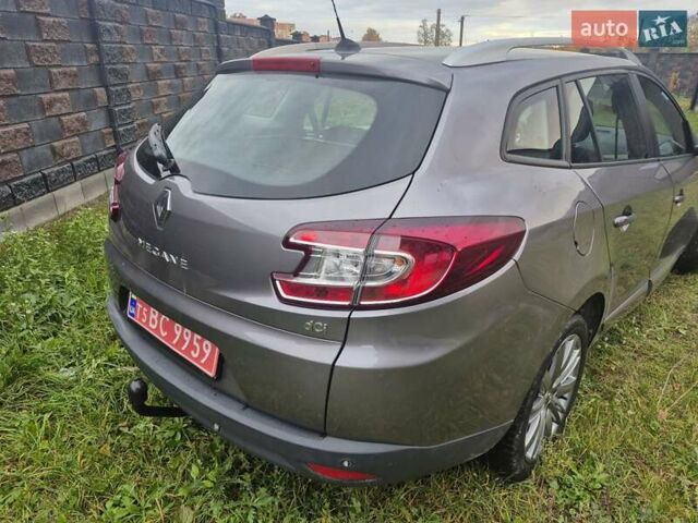 Рено Меган 2014 в Ровно на Automoto.ua Серый Рено Меган, объемом двигателя 1.5 л и пробегом 182 тыс. км за 8950 $, фото 2 на Automoto.ua