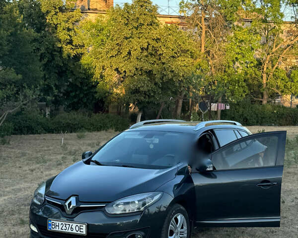 Серый Рено Меган, объемом двигателя 1.46 л и пробегом 325 тыс. км за 8500 $, фото 3 на Automoto.ua