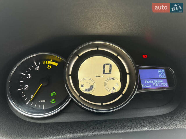 Серый Рено Меган, объемом двигателя 1.5 л и пробегом 320 тыс. км за 7600 $, фото 28 на Automoto.ua