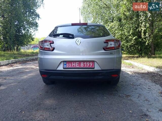 Серый Рено Меган, объемом двигателя 1.49 л и пробегом 223 тыс. км за 8600 $, фото 11 на Automoto.ua