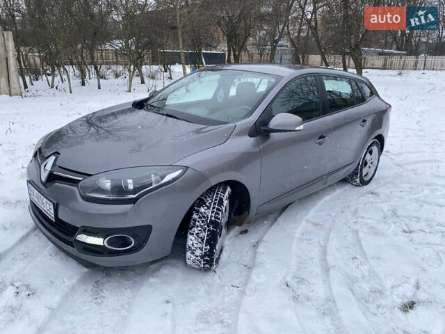 Серый Рено Меган, объемом двигателя 1.46 л и пробегом 198 тыс. км за 7900 $, фото 2 на Automoto.ua