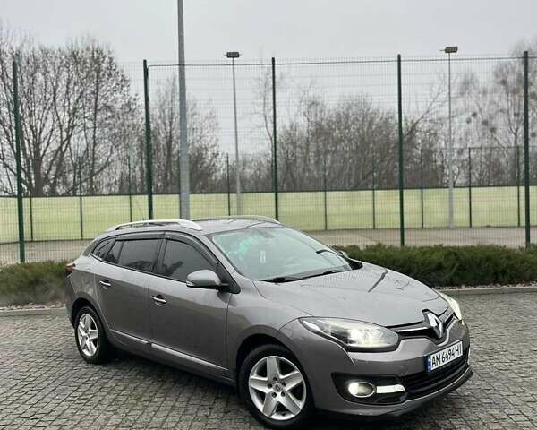 Серый Рено Меган, объемом двигателя 1.5 л и пробегом 310 тыс. км за 8700 $, фото 39 на Automoto.ua