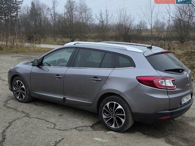 Сірий Рено Меган, об'ємом двигуна 1.46 л та пробігом 221 тис. км за 9000 $, фото 4 на Automoto.ua