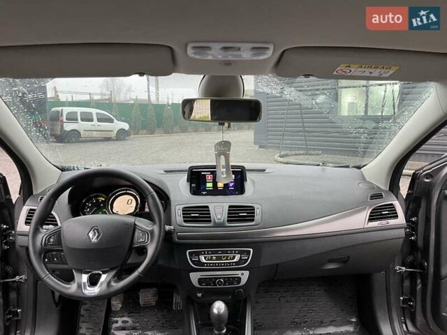 Серый Рено Меган, объемом двигателя 1.5 л и пробегом 310 тыс. км за 8700 $, фото 11 на Automoto.ua