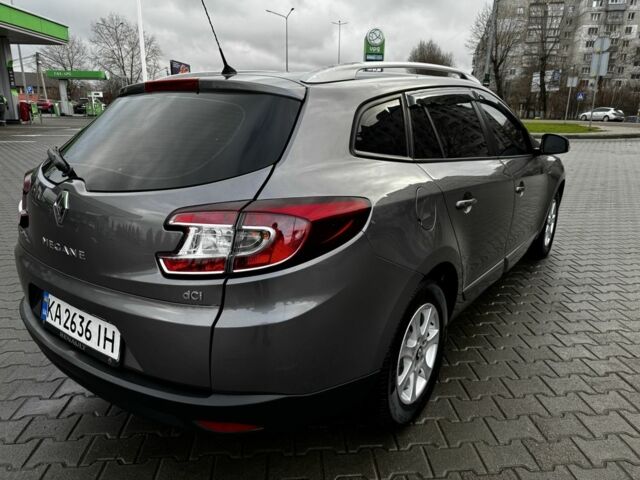 Сірий Рено Меган, об'ємом двигуна 1.5 л та пробігом 320 тис. км за 7600 $, фото 6 на Automoto.ua