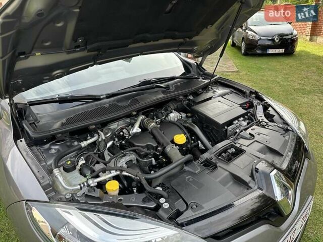 Серый Рено Меган, объемом двигателя 0 л и пробегом 146 тыс. км за 9450 $, фото 52 на Automoto.ua