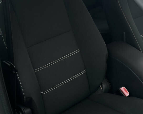 Серый Рено Меган, объемом двигателя 1.5 л и пробегом 265 тыс. км за 9200 $, фото 26 на Automoto.ua