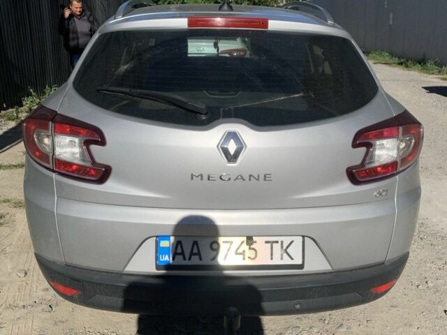 Сірий Рено Меган, об'ємом двигуна 1.5 л та пробігом 200 тис. км за 6500 $, фото 2 на Automoto.ua