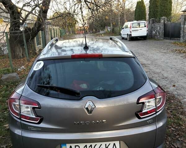 Серый Рено Меган, объемом двигателя 1.46 л и пробегом 252 тыс. км за 8999 $, фото 5 на Automoto.ua