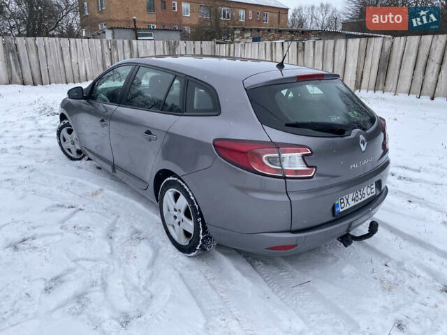 Серый Рено Меган, объемом двигателя 1.46 л и пробегом 198 тыс. км за 7900 $, фото 3 на Automoto.ua
