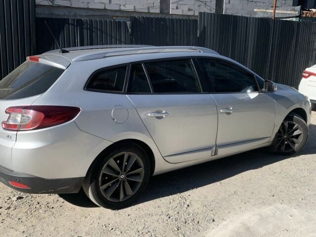 Сірий Рено Меган, об'ємом двигуна 1.5 л та пробігом 200 тис. км за 6500 $, фото 1 на Automoto.ua