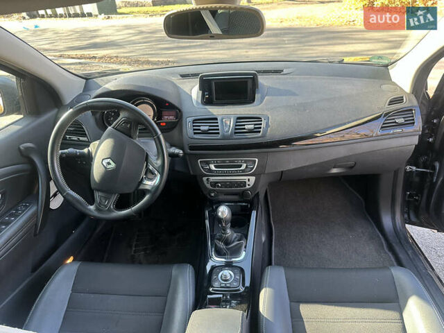Сірий Рено Меган, об'ємом двигуна 1.6 л та пробігом 275 тис. км за 8000 $, фото 14 на Automoto.ua