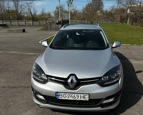 Серый Рено Меган, объемом двигателя 1.5 л и пробегом 241 тыс. км за 8700 $, фото 10 на Automoto.ua