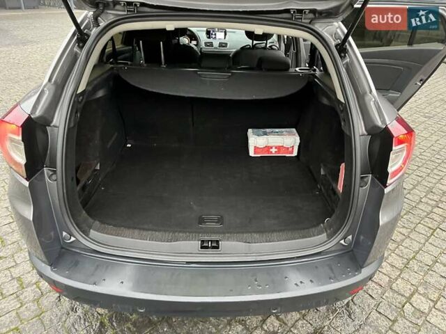 Серый Рено Меган, объемом двигателя 1.5 л и пробегом 310 тыс. км за 8700 $, фото 19 на Automoto.ua