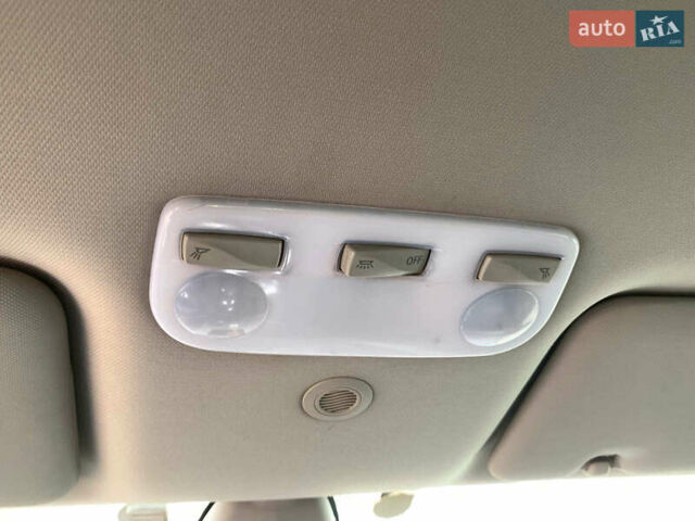 Сірий Рено Меган, об'ємом двигуна 1.5 л та пробігом 252 тис. км за 8790 $, фото 34 на Automoto.ua