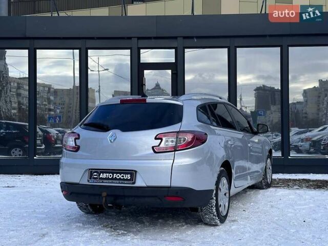 Сірий Рено Меган, об'ємом двигуна 1.46 л та пробігом 274 тис. км за 7790 $, фото 7 на Automoto.ua