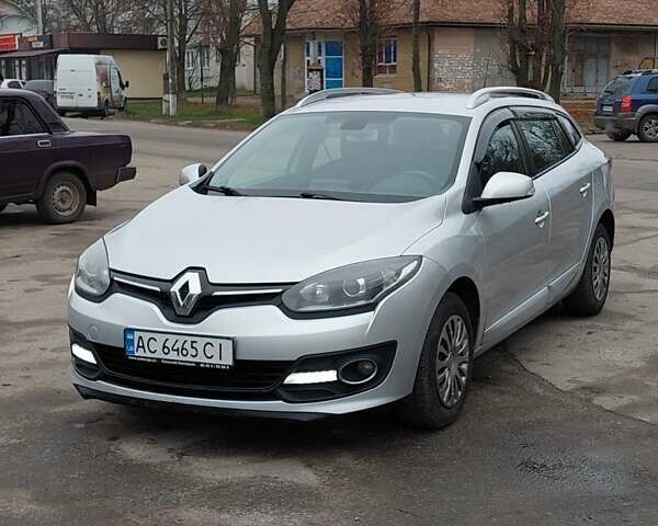 Серый Рено Меган, объемом двигателя 1.46 л и пробегом 301 тыс. км за 8100 $, фото 2 на Automoto.ua