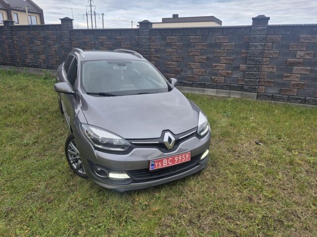 Серый Рено Меган, объемом двигателя 0 л и пробегом 180 тыс. км за 8900 $, фото 2 на Automoto.ua