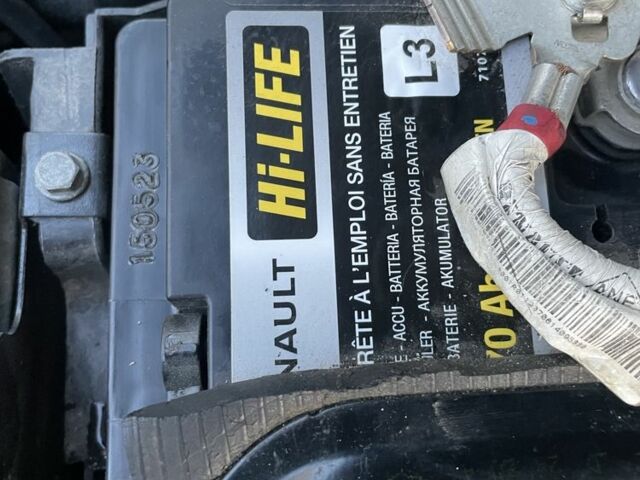 Серый Рено Меган, объемом двигателя 1.5 л и пробегом 256 тыс. км за 8700 $, фото 10 на Automoto.ua