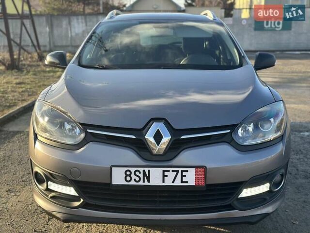 Серый Рено Меган, объемом двигателя 1.6 л и пробегом 222 тыс. км за 8150 $, фото 3 на Automoto.ua