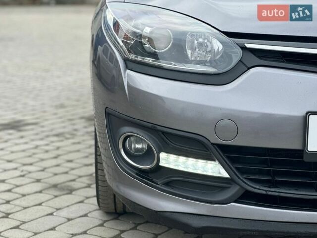 Серый Рено Меган, объемом двигателя 1.6 л и пробегом 292 тыс. км за 7950 $, фото 11 на Automoto.ua
