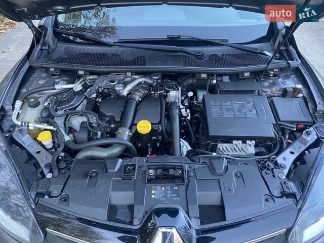 Серый Рено Меган, объемом двигателя 1.5 л и пробегом 232 тыс. км за 8400 $, фото 18 на Automoto.ua