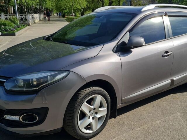 Сірий Рено Меган, об'ємом двигуна 1.5 л та пробігом 320 тис. км за 7500 $, фото 1 на Automoto.ua