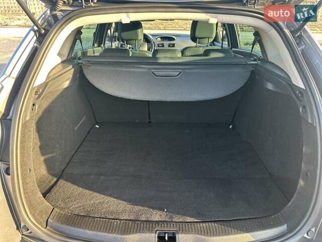 Серый Рено Меган, объемом двигателя 1.6 л и пробегом 222 тыс. км за 8150 $, фото 14 на Automoto.ua