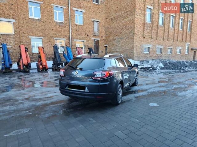 Сірий Рено Меган, об'ємом двигуна 1.46 л та пробігом 260 тис. км за 8200 $, фото 24 на Automoto.ua