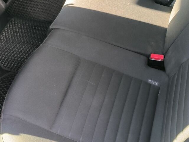 Сірий Рено Меган, об'ємом двигуна 1.2 л та пробігом 268 тис. км за 6800 $, фото 3 на Automoto.ua