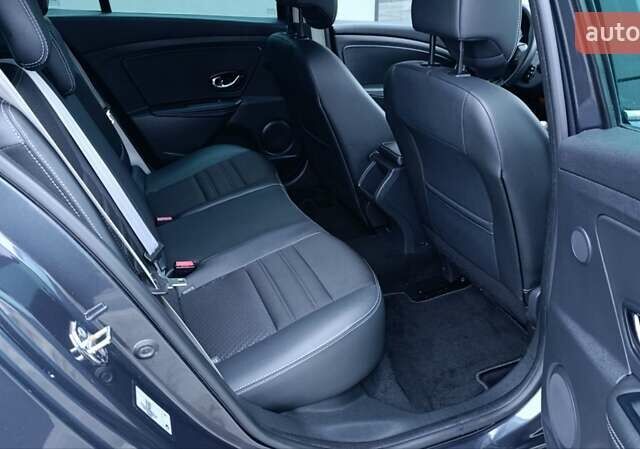 Серый Рено Меган, объемом двигателя 1.6 л и пробегом 188 тыс. км за 9450 $, фото 77 на Automoto.ua