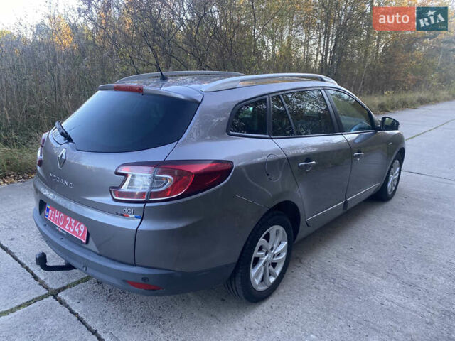 Серый Рено Меган, объемом двигателя 1.5 л и пробегом 232 тыс. км за 8400 $, фото 4 на Automoto.ua