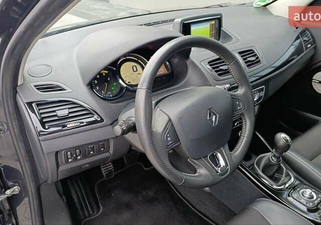 Серый Рено Меган, объемом двигателя 1.6 л и пробегом 188 тыс. км за 9450 $, фото 19 на Automoto.ua