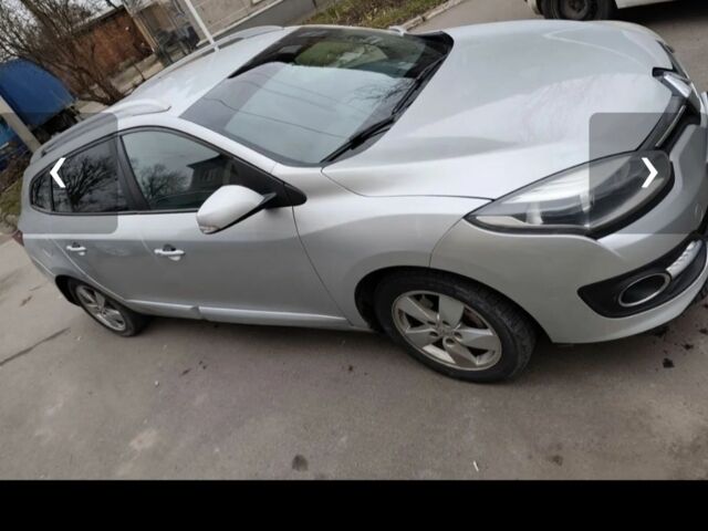 Серый Рено Меган, объемом двигателя 1 л и пробегом 274 тыс. км за 8500 $, фото 2 на Automoto.ua