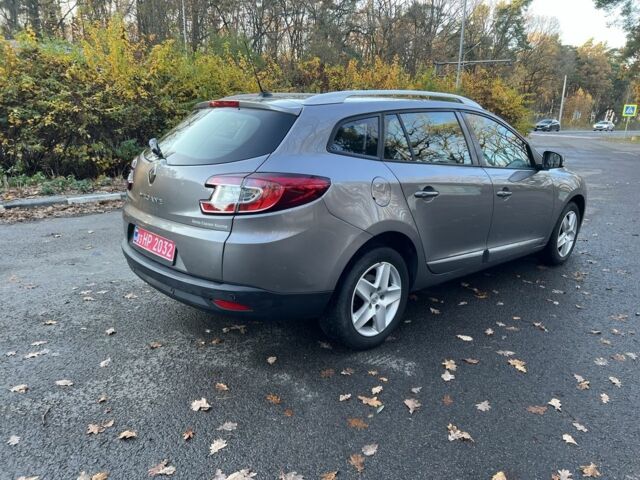 Сірий Рено Меган, об'ємом двигуна 1.5 л та пробігом 231 тис. км за 8300 $, фото 5 на Automoto.ua