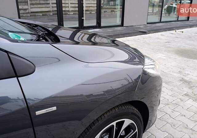 Серый Рено Меган, объемом двигателя 1.6 л и пробегом 188 тыс. км за 9450 $, фото 66 на Automoto.ua