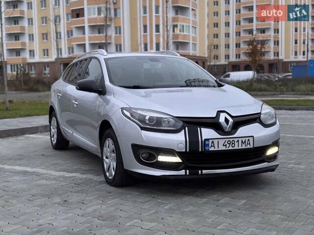 Серый Рено Меган, объемом двигателя 1.5 л и пробегом 328 тыс. км за 7300 $, фото 2 на Automoto.ua
