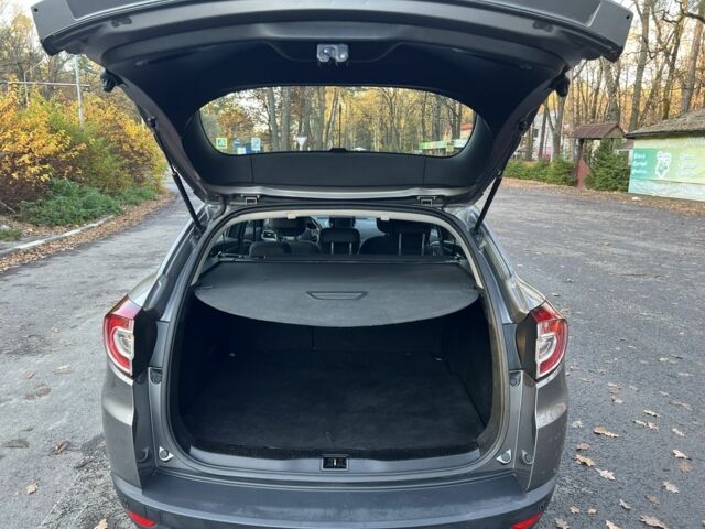 Сірий Рено Меган, об'ємом двигуна 1.5 л та пробігом 231 тис. км за 8300 $, фото 12 на Automoto.ua