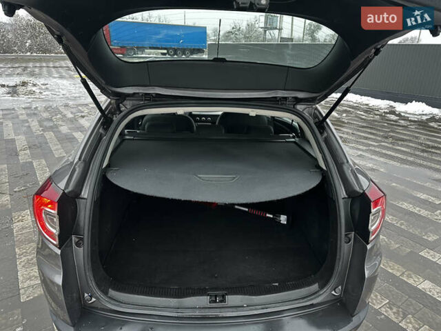 Серый Рено Меган, объемом двигателя 1.46 л и пробегом 171 тыс. км за 8550 $, фото 12 на Automoto.ua