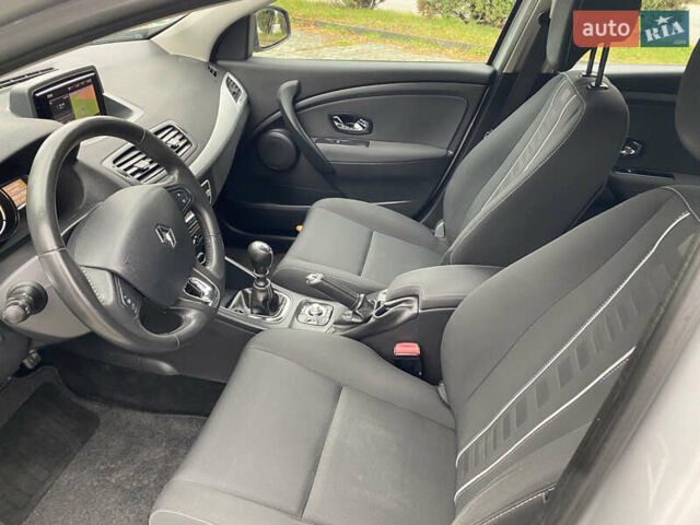 Сірий Рено Меган, об'ємом двигуна 0 л та пробігом 258 тис. км за 8250 $, фото 19 на Automoto.ua