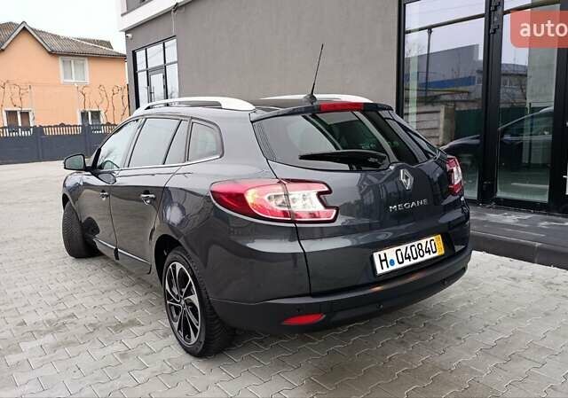 Серый Рено Меган, объемом двигателя 1.6 л и пробегом 188 тыс. км за 9450 $, фото 4 на Automoto.ua