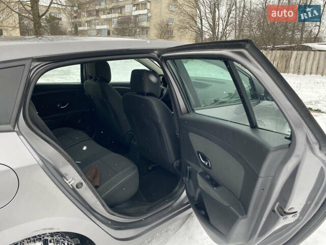 Серый Рено Меган, объемом двигателя 1.46 л и пробегом 198 тыс. км за 7900 $, фото 10 на Automoto.ua