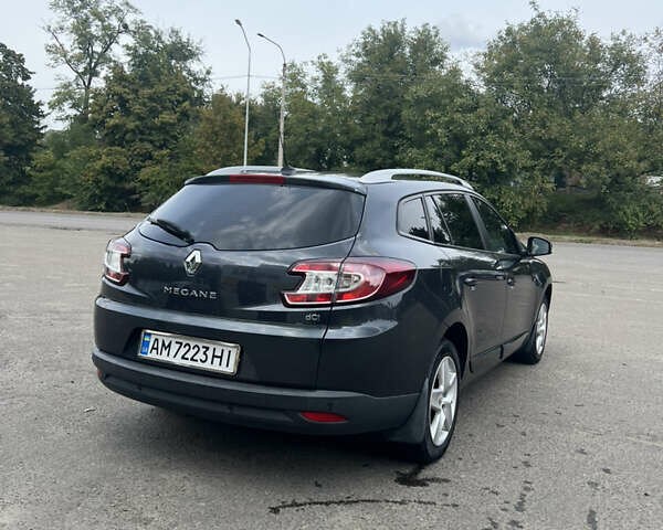 Серый Рено Меган, объемом двигателя 1.46 л и пробегом 220 тыс. км за 8700 $, фото 8 на Automoto.ua