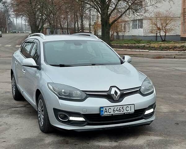 Серый Рено Меган, объемом двигателя 1.46 л и пробегом 301 тыс. км за 8100 $, фото 8 на Automoto.ua